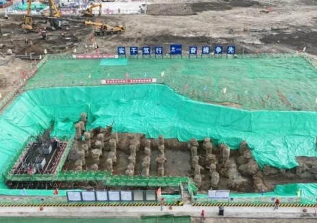 寧夏電投石嘴山<em>能源公司</em>2×660MW超超臨界熱電項(xiàng)目主廠房順利澆筑第一方混凝土