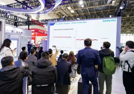 兴蓝风电系统布局“装备-生态-服务”创新链，引领深远海发展新纪元