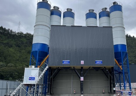 <em>浙江青田</em>抽水蓄能電站下庫混凝土生產系統HZS120拌和站正式投產