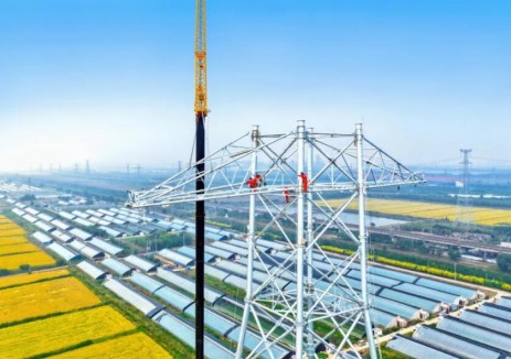 大同至<em>天津</em>南1000千伏特高壓線路工程(津5標)完成首基鐵塔組立