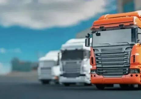 電閃加超充驅(qū)動(dòng)新能源重卡向長(zhǎng)運(yùn)距突破——干線(xiàn)物流邁入“<em>零碳</em>續(xù)航”新時(shí)代