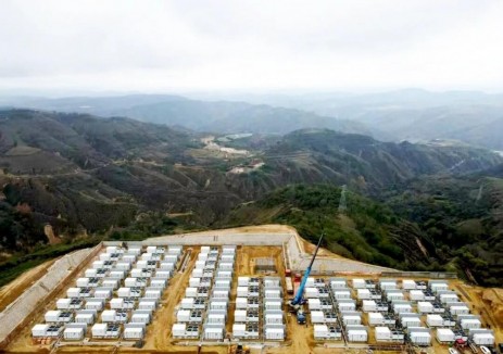陜西延安一儲能電站項目設(shè)備吊裝<em>成功</em>