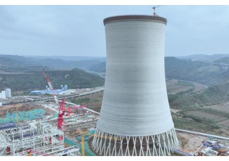 中國能建<em>西北</em>城建承建的陜西延長石油富縣電廠二期 2×1000兆瓦高效超超臨界機(jī)組工程項(xiàng)目4號(hào)間冷塔順利到頂