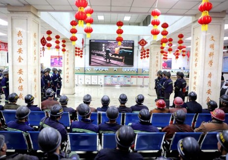 陜煤集團黃陵礦業(yè)一號煤礦：瞄準靶心齊發(fā)力 奮力奪取“百日安”