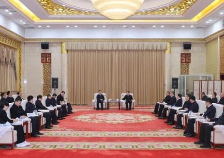 鄒磊拜會<em>新疆</em>維吾爾自治區(qū)黨委書記陳小江、自治區(qū)政府主席艾爾肯·吐尼亞孜