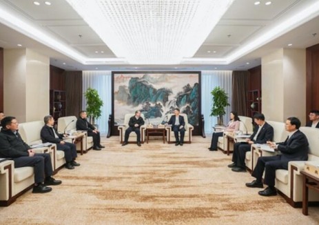 溫樞剛會見<em>廣東能源集團</em>董事長張帆