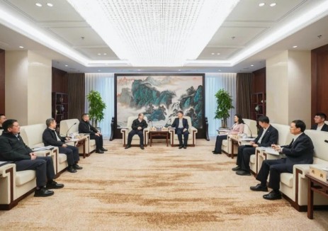 溫樞剛會(huì)見廣東能源集團(tuán)董事長(zhǎng)張帆