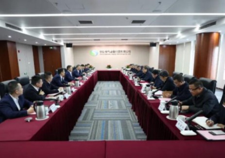 罗乾宜率队访问中国电气装备