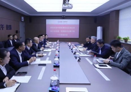 拓展在風(fēng)光儲(chǔ)氫等領(lǐng)域合作！劉少軍與中國能建<em>西北</em>區(qū)域總部執(zhí)行總經(jīng)理、黨委副書記黃寧強(qiáng)會(huì)談