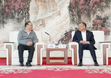 中国能建倪真与宁德时代董事长、总经理曾毓群会谈