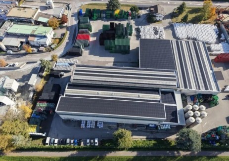 项目速递 | 意国秋日绘“光”景:尚唯斯700kW电站项目点亮Egna金色田园