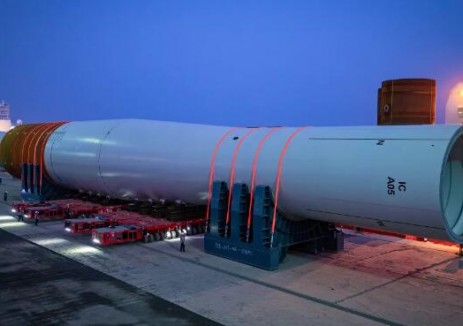 大金重工实现超大型单桩自主装船