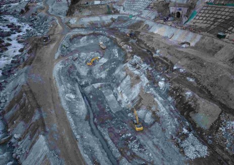 尼泊尔马楠马相迪水电站转序主体结构混凝土施工