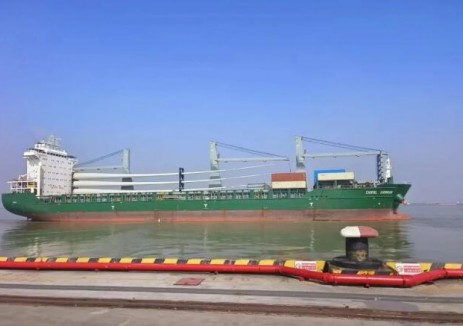 阿曼Duqm 57.6兆瓦風(fēng)電項(xiàng)目首批<em>風(fēng)力發(fā)電</em>機(jī)組發(fā)運(yùn)