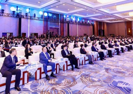 数智浪潮奔涌，亨通以“工业互联网+AI”领航制造业新未来