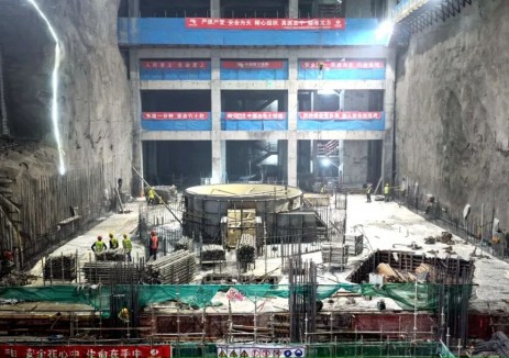 广东惠州中洞抽水蓄能电站首台机组水轮机层混凝土浇筑顺利完成