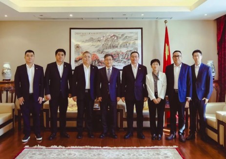 李远飞拜会中国驻阿曼大使吕健