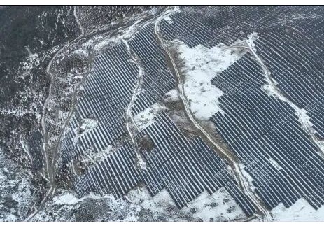 总装机400兆瓦！四川阿坝州马尔康大藏光伏项目首次并网发电