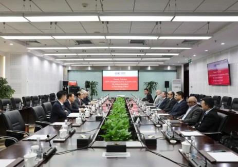 喬旭斌會見沙特阿爾朱美亞電力水務公司執行CEO Adnan Buhuligah