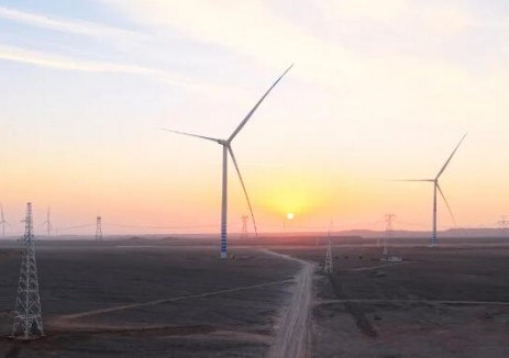 運達刷新百里風區吊裝最快紀錄