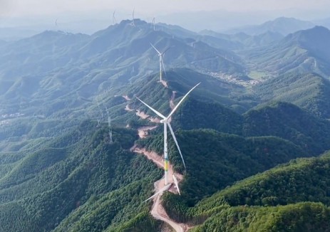 广西梧州苍梧六堡三期200兆瓦风电储能一体化项目全容量并网