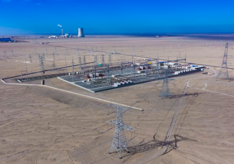 新疆“且末～若羌”750千伏线路工程Ⅲ标段送电成功