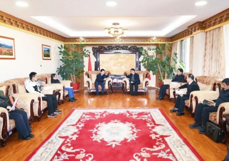 罗朝峰会见国家电投集团云南国际电力投资有限公司党委副书记、董事傅劲松一行