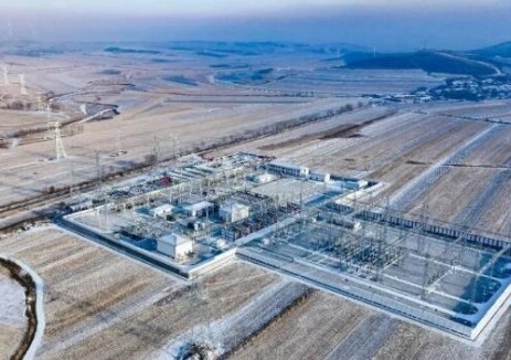 山东送变电公司：蒙东阿荣旗500千伏变电站新建工程一次送电成功