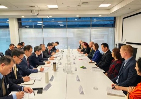 首次中新新能源汽车对话在新西兰惠灵顿召开