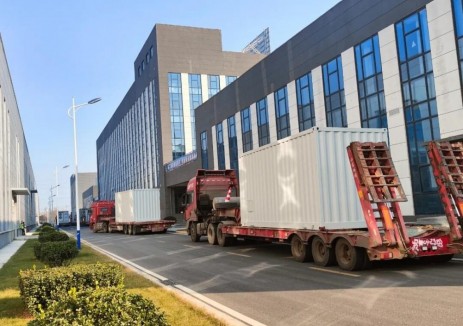 平煤神马集团储能公司100MWh储能项目首批集装箱顺利发运