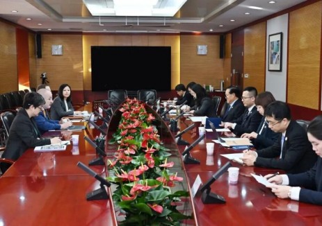 杨昆会见埃克森美孚中国区主席谭然恪