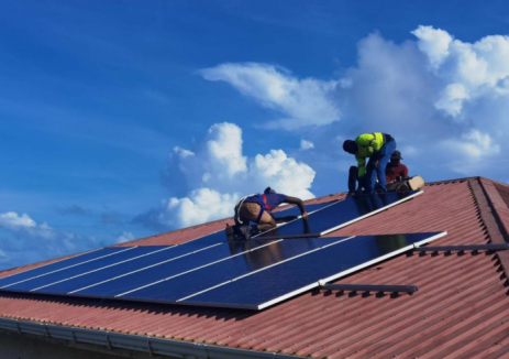 东方电子实施的国际零碳岛屿合作框架下首个海外项目在格林纳达完成交付