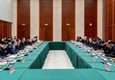 國家能源集團(tuán)黨組書記、董事長鄒磊與山西省委副書記、省長盧東亮舉行工作會(huì)談