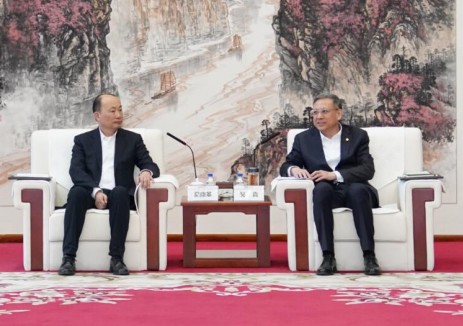 倪真与中国化学工程党委书记、董事长莫鼎革会谈