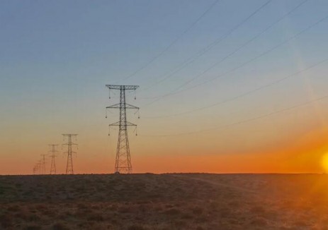 祥泰-千里山双回500千伏线路工程（千里山侧）投运
