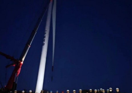 中船科技興城2號30萬千瓦風電項目完成全場機組吊裝