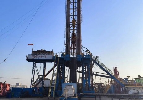 13.75小时！<em>中国石油</em>长城钻探国工GW19队创阿曼油区单井搬迁时效新纪录