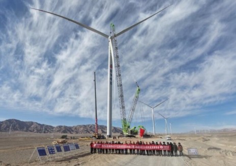 海西風電項目風機吊裝圓滿完成