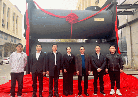 中建智造首台7-12℃相变蓄冷机组成功下线