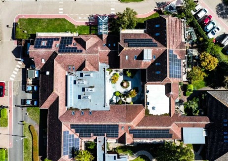 清源科技赋能绿色公益 ，<em>英国光伏</em>项目荣膺 “年度社区项目奖”