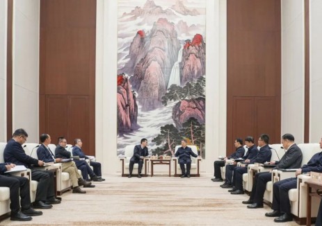 温枢刚会见上海电气董事长吴磊