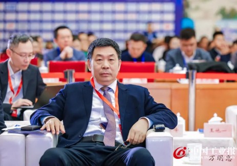 万明忠：用协同创新加速构建新型能源体系