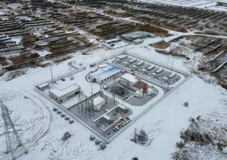 防沙+发电！内蒙古临河光伏项目全容量并网发电