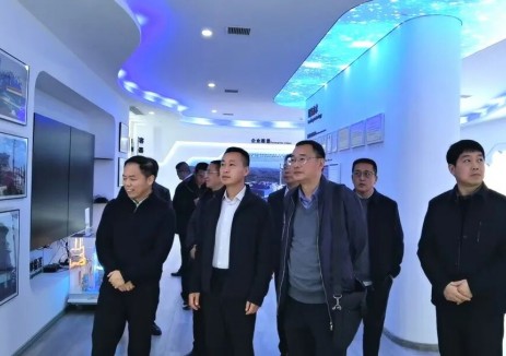 河钢集团舞钢公司总经理卢建光率队走访压力容器制造领域某重点骨干企业