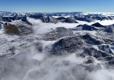 海拔4200+，四川壤塘350兆瓦光伏项目并网发电