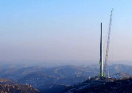 陜西省榆林市佳縣5萬千瓦風電項目完成全部風機吊裝