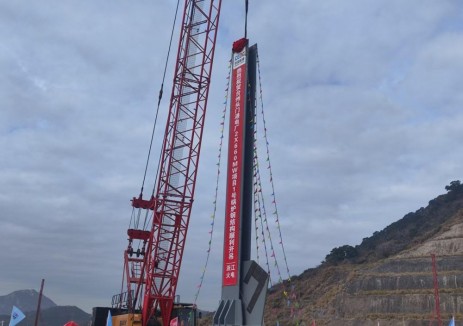 中国能建大唐台州项目1号锅炉钢结构顺利开吊