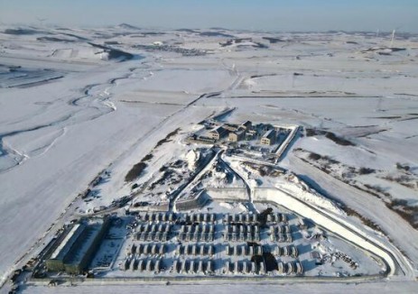 内蒙古国能蒙东莫旗60万千瓦风电基地项目的220千伏升压站实现一次带电成功