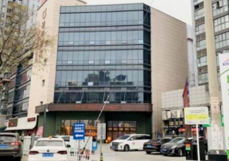 赋能郑州，再添新站！科华超充桔子酒店充电站上线试运营