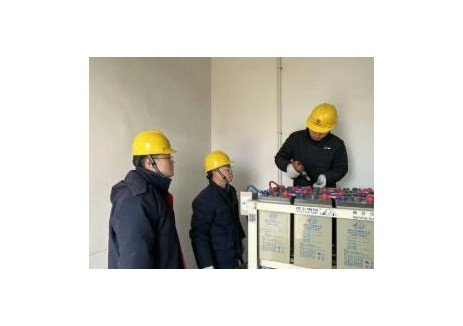 平原風電運檢中心封丘、西平風電場順利完成直流系統蓄電池更換工作